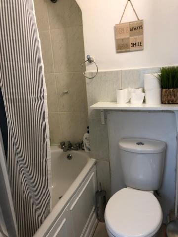 Lord Merit Guest Rooms In King'S Cross St Pancras London Ngoại thất bức ảnh